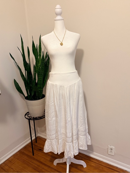 American Eagle Outfitters Dresses & Skirts - American Eagle | White Boho Tiered Maxi Skirt